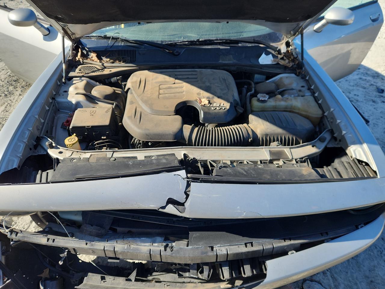 Dodge Challenger Sxt Image 2