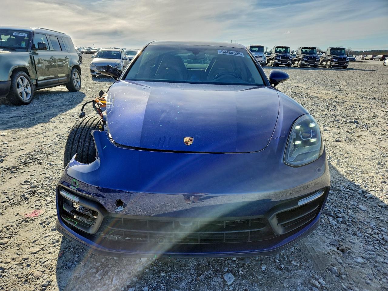 Porsche Panamera Base Image 3