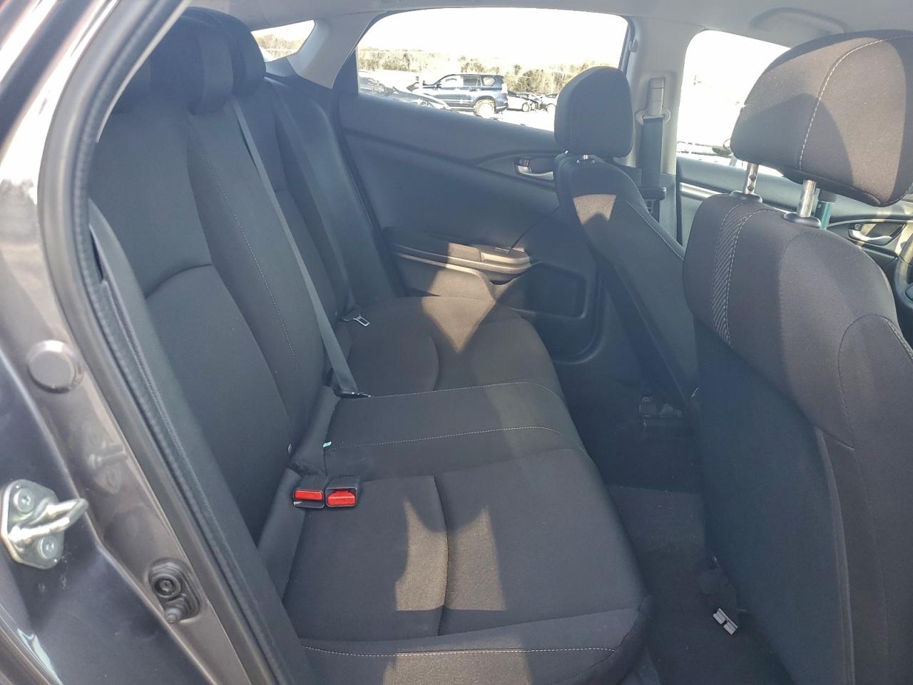 Honda Civic Lx Image 7