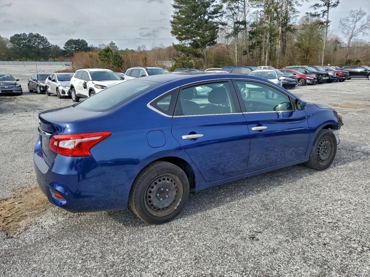 Nissan Sentra S Image 9