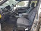 Kia Sorento Base Image 2