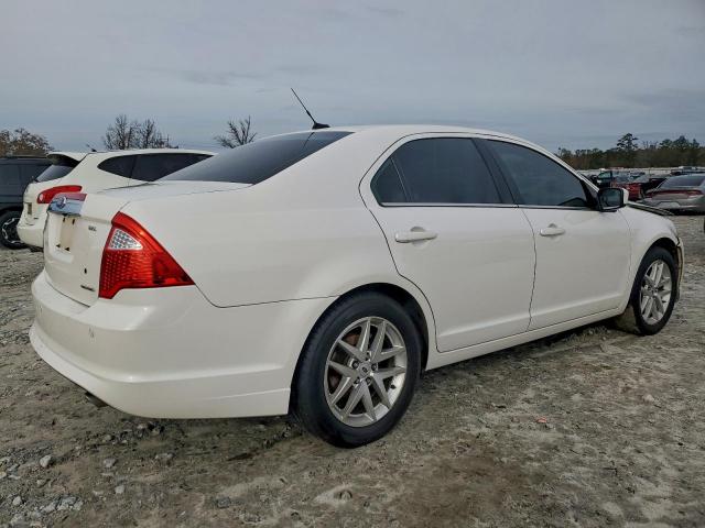 Ford Fusion Sel Image 9