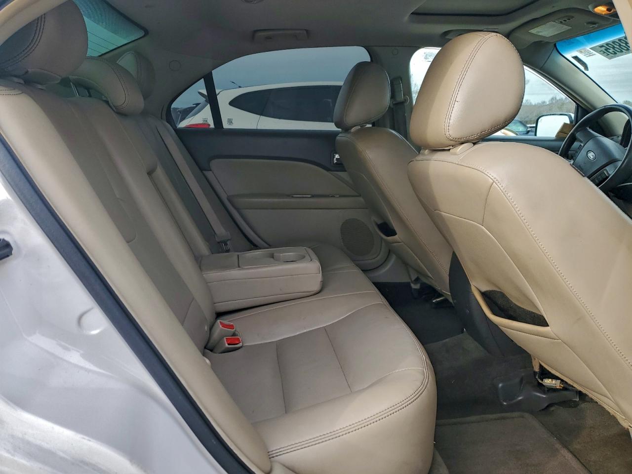 Ford Fusion Sel Image 10