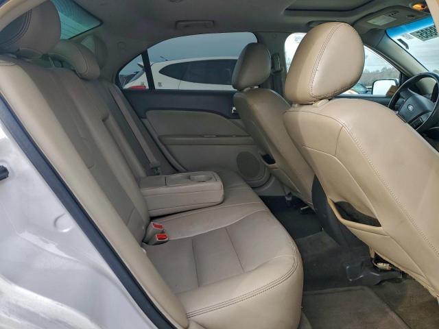 Ford Fusion Sel Image 10