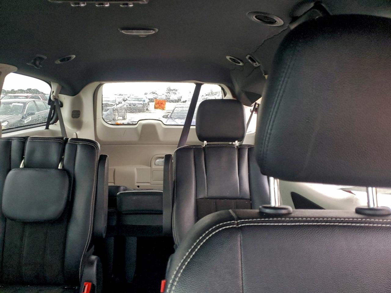 Dodge Caravan Sxt Image 5