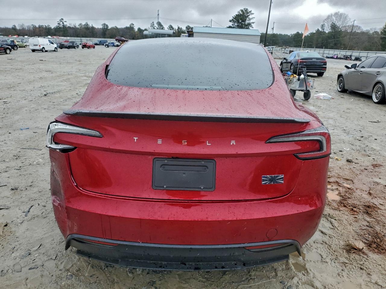 Tesla Model 3 Image 4