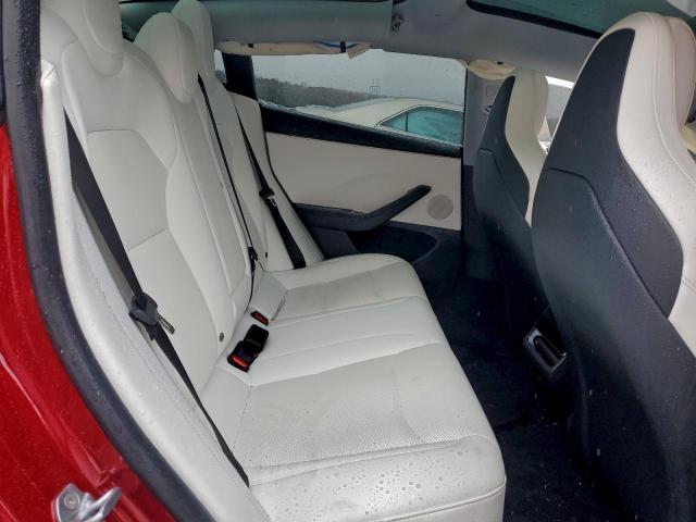 Tesla Model 3 Image 9