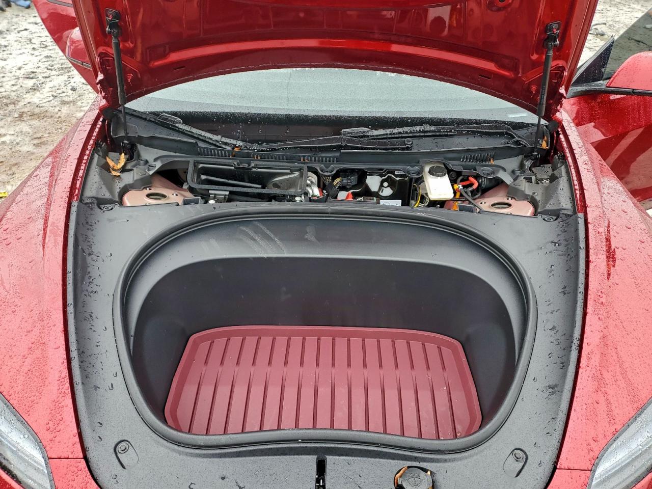 Tesla Model 3 Image 8