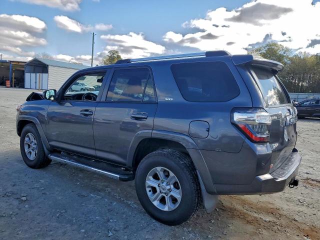 Toyota 4Runner Sr5 Image 9