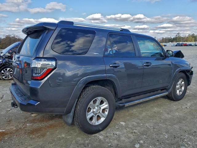 Toyota 4Runner Sr5 Image 4