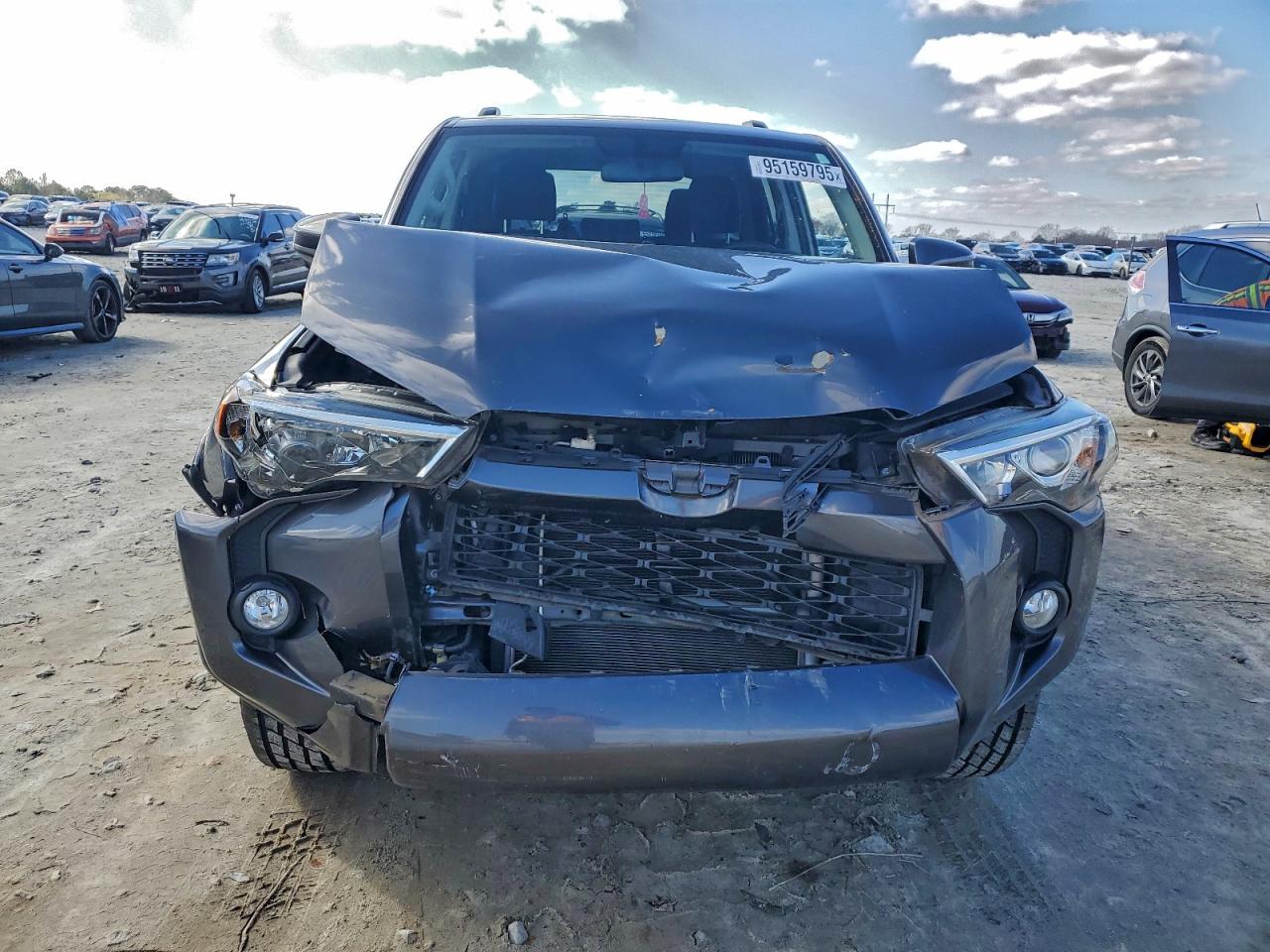 Toyota 4Runner Sr5 Image 8