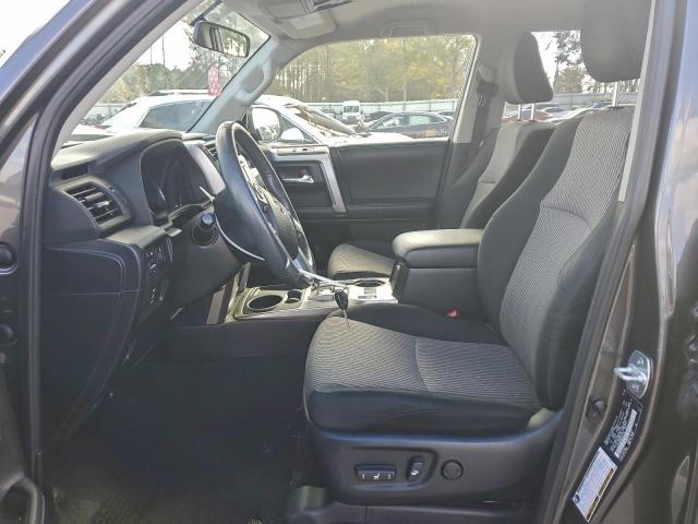 Toyota 4Runner Sr5 Image 5