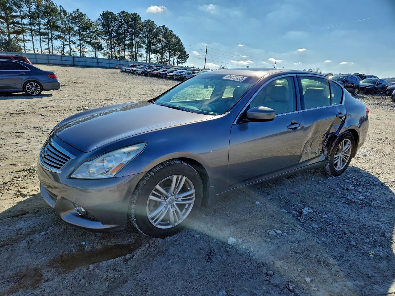 INFINITI G37 Base Image 1