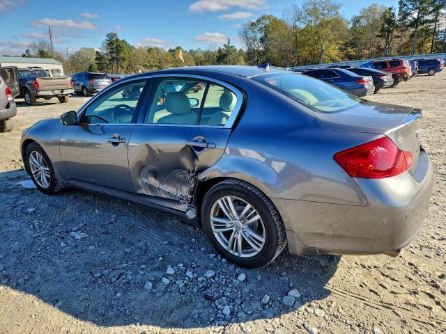 INFINITI G37 Base Image 4