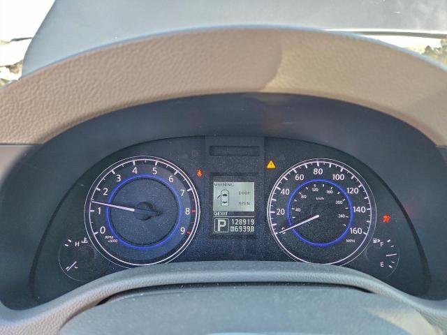 INFINITI G37 Base Image 8