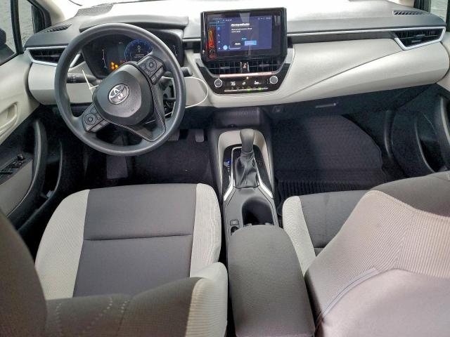 Toyota Corolla Le Image 2