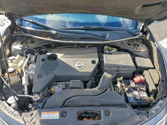 Nissan Altima 2.5 Image 5