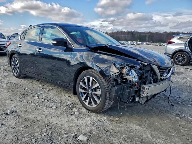 Nissan Altima 2.5 Image 2