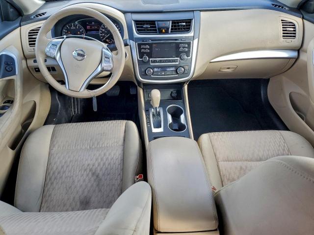 Nissan Altima 2.5 Image 9