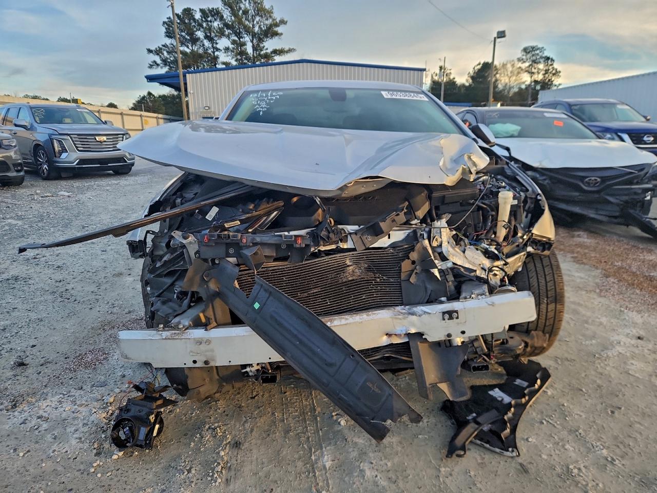 Chevrolet Impala Lt Image 8