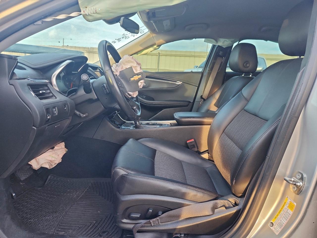 Chevrolet Impala Lt Image 6