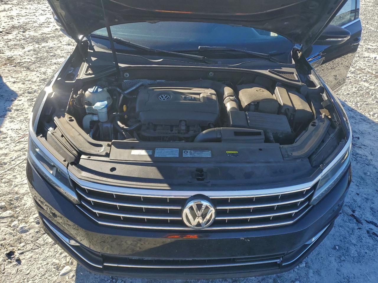 Volkswagen Passat Se Image 12