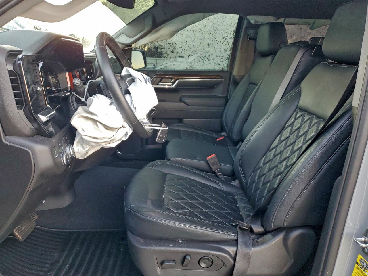 GMC Sierra K1500 Elevation Image 3