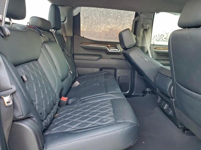 GMC Sierra K1500 Elevation Image 6