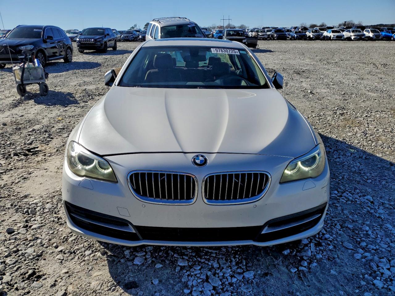 BMW 5 Series I Image 7