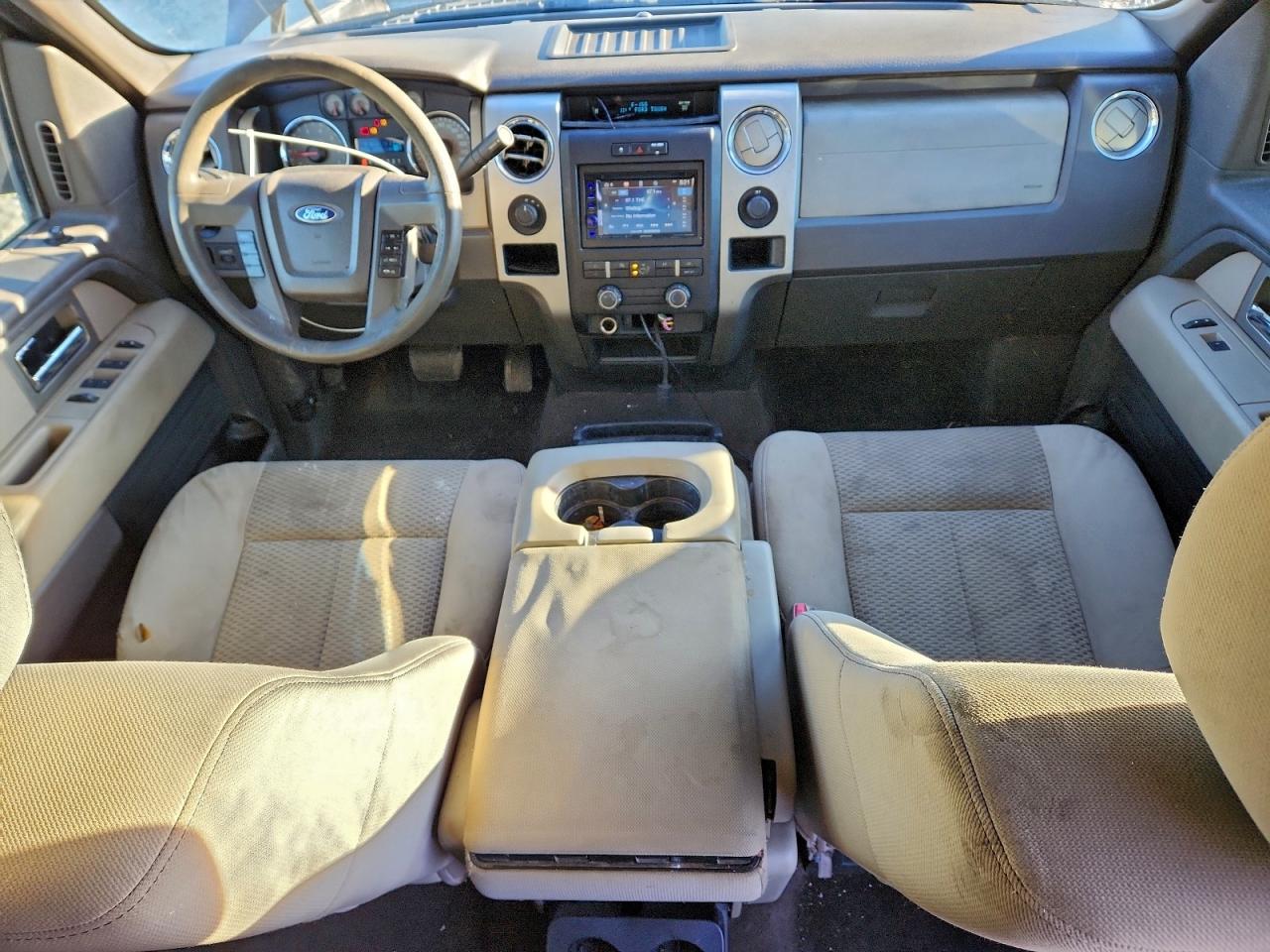 Ford F-150 Supercrew Image 6