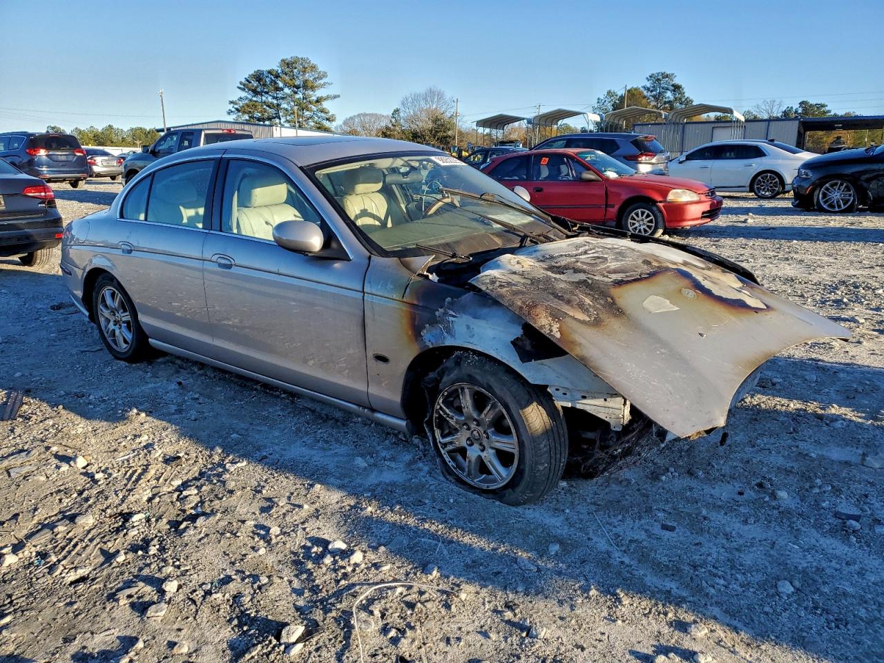 Jaguar S-Type Image 2