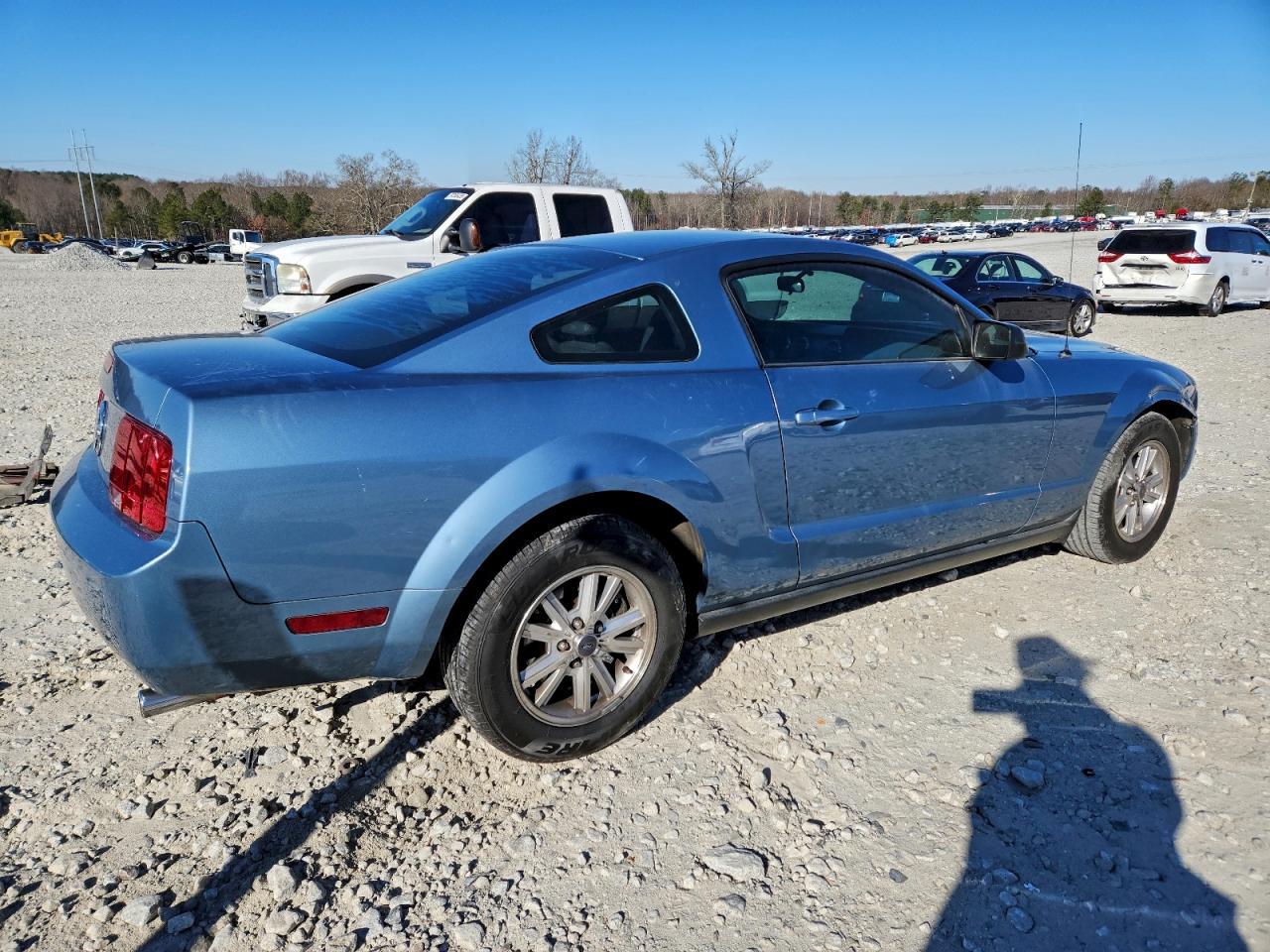 Ford Mustang Image 8