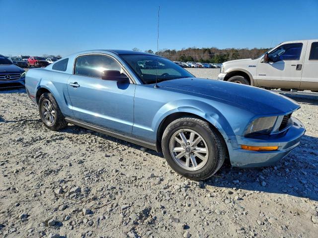 Ford Mustang Image 6