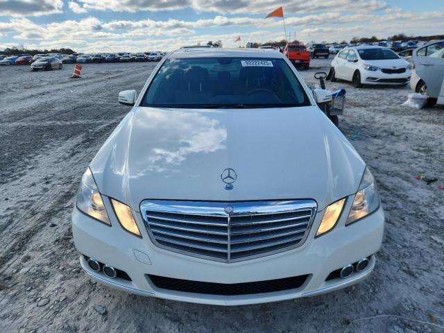 Mercedes-Benz E-Class 350 Image 2