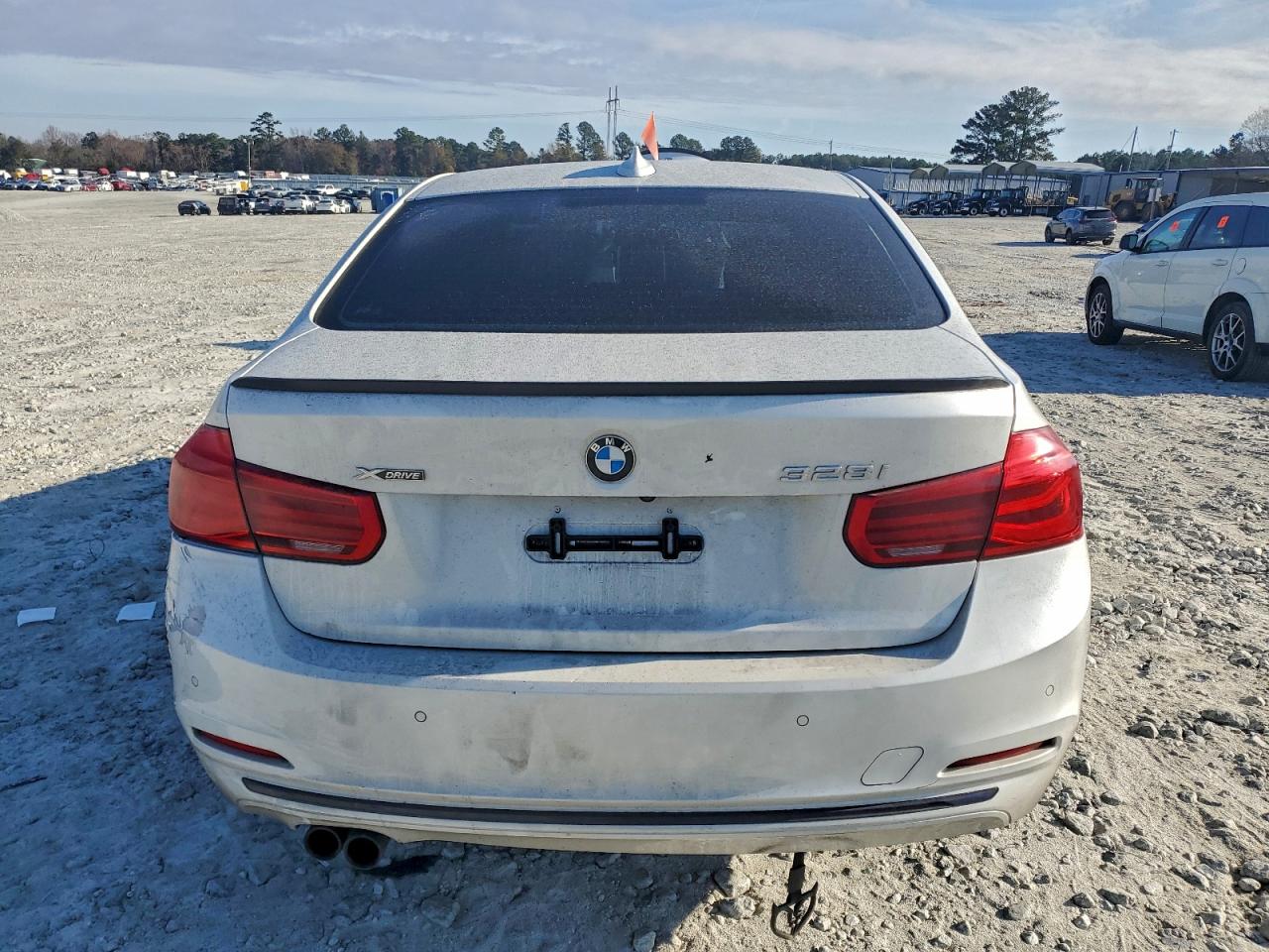 BMW 3 Series Xi Sulev Image 8