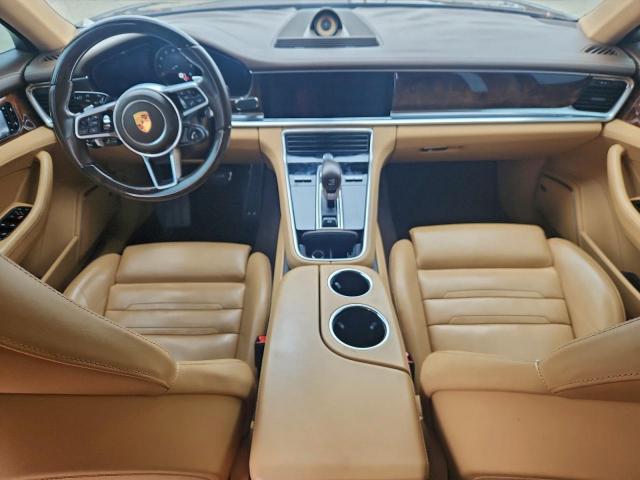 Porsche Panamera 4s Image 7