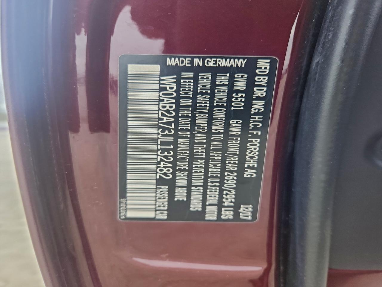 Porsche Panamera 4s Image 12