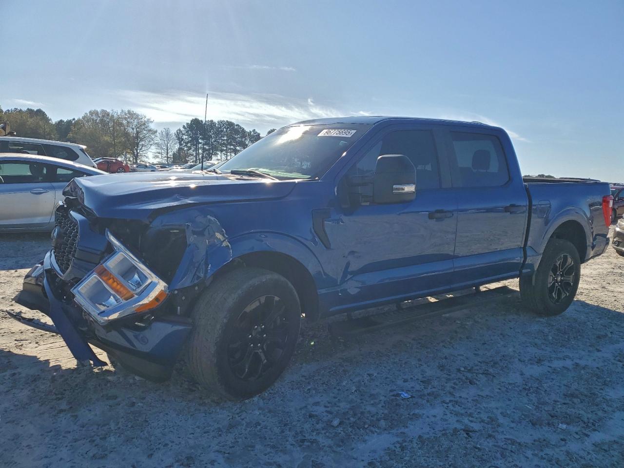 Ford F-150 Supercrew Image 1