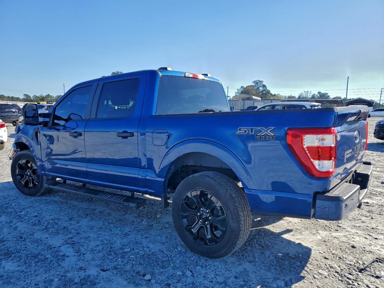 Ford F-150 Supercrew Image 2