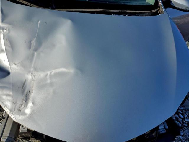 Toyota Corolla L Image 8