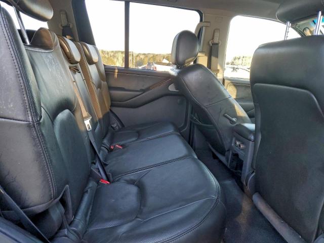 Nissan Pathfinder Le Image 13