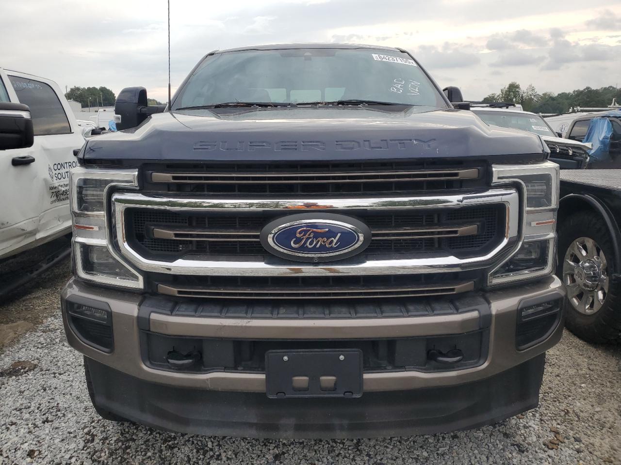 Ford F-250 Super Duty Image 8