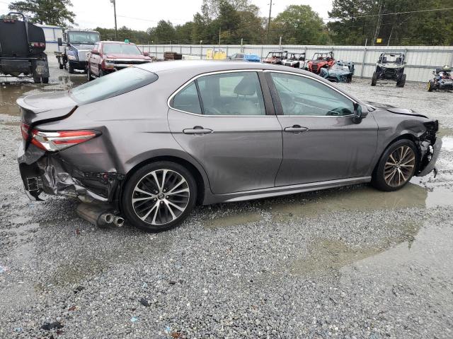 Toyota Camry L Image 4