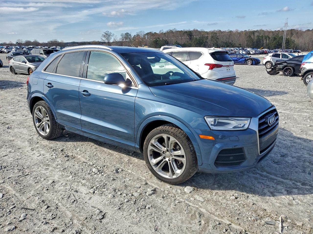 Audi Q3 Premium Plus Image 12
