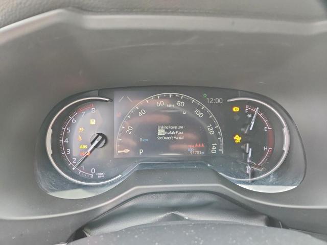 Toyota RAV4 Le Image 6