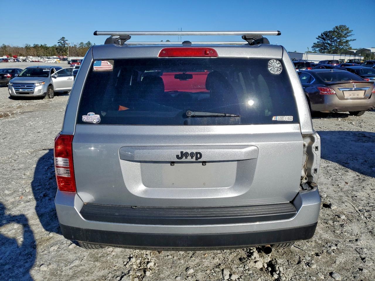 Jeep Patriot Sport Image 2