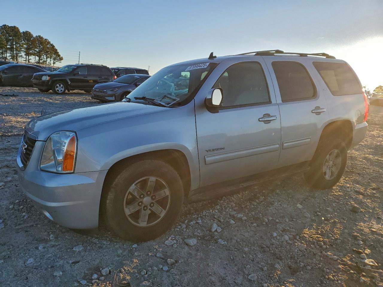 GMC Yukon Slt Image 1