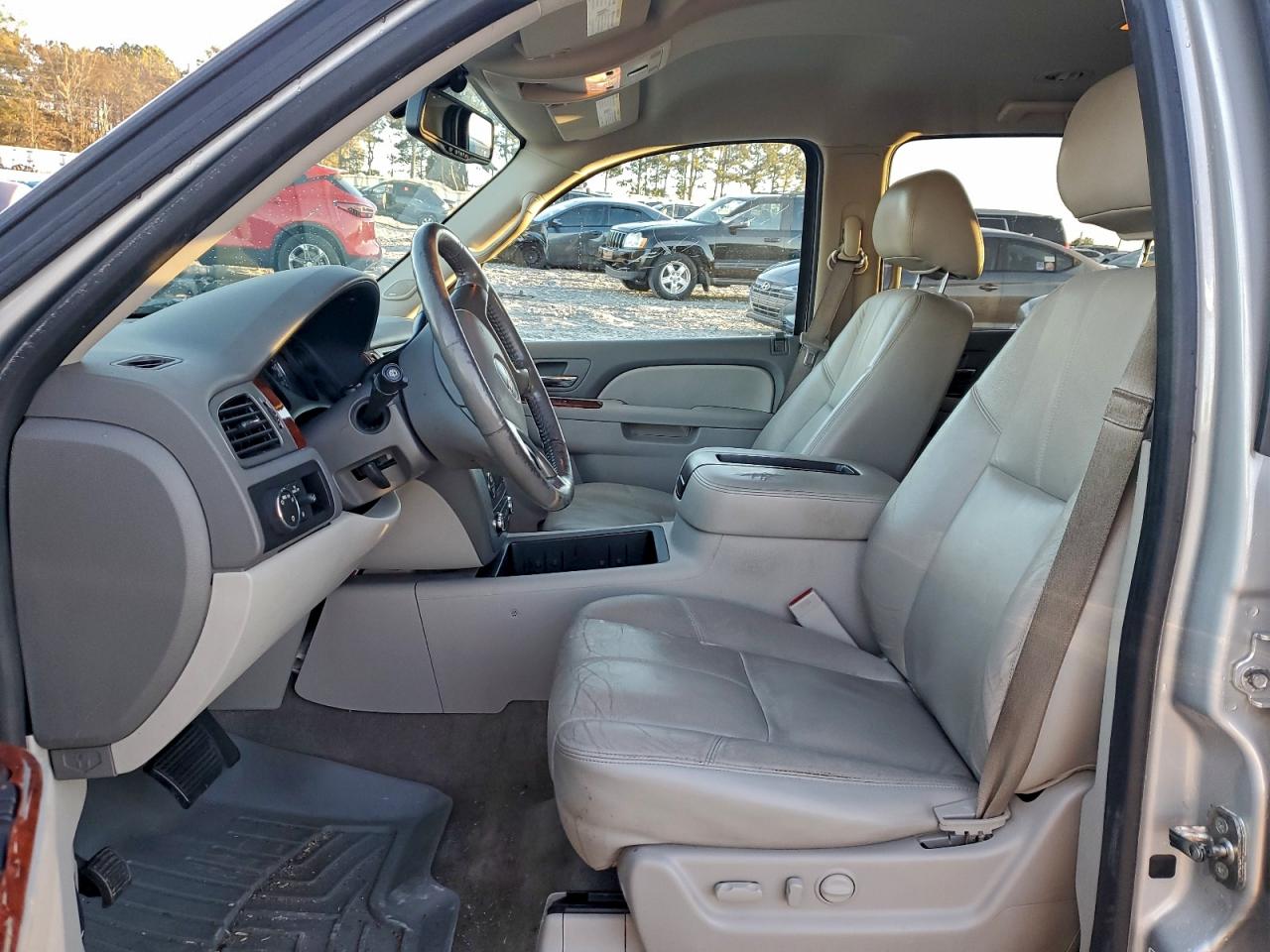 GMC Yukon Slt Image 5