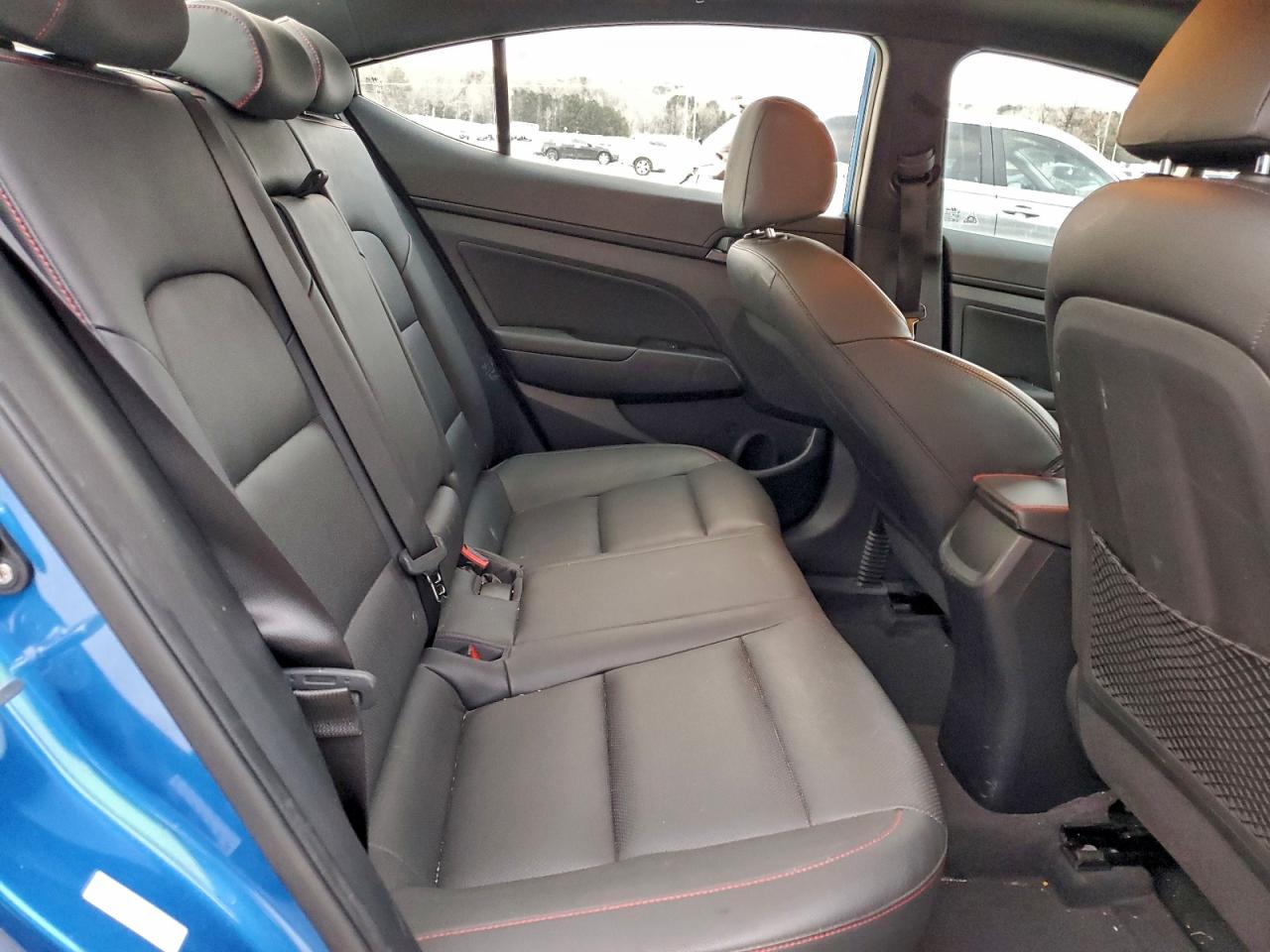 Hyundai ELANTRA Sport Image 2