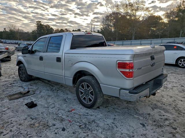 Ford F-150 Supercrew Image 11